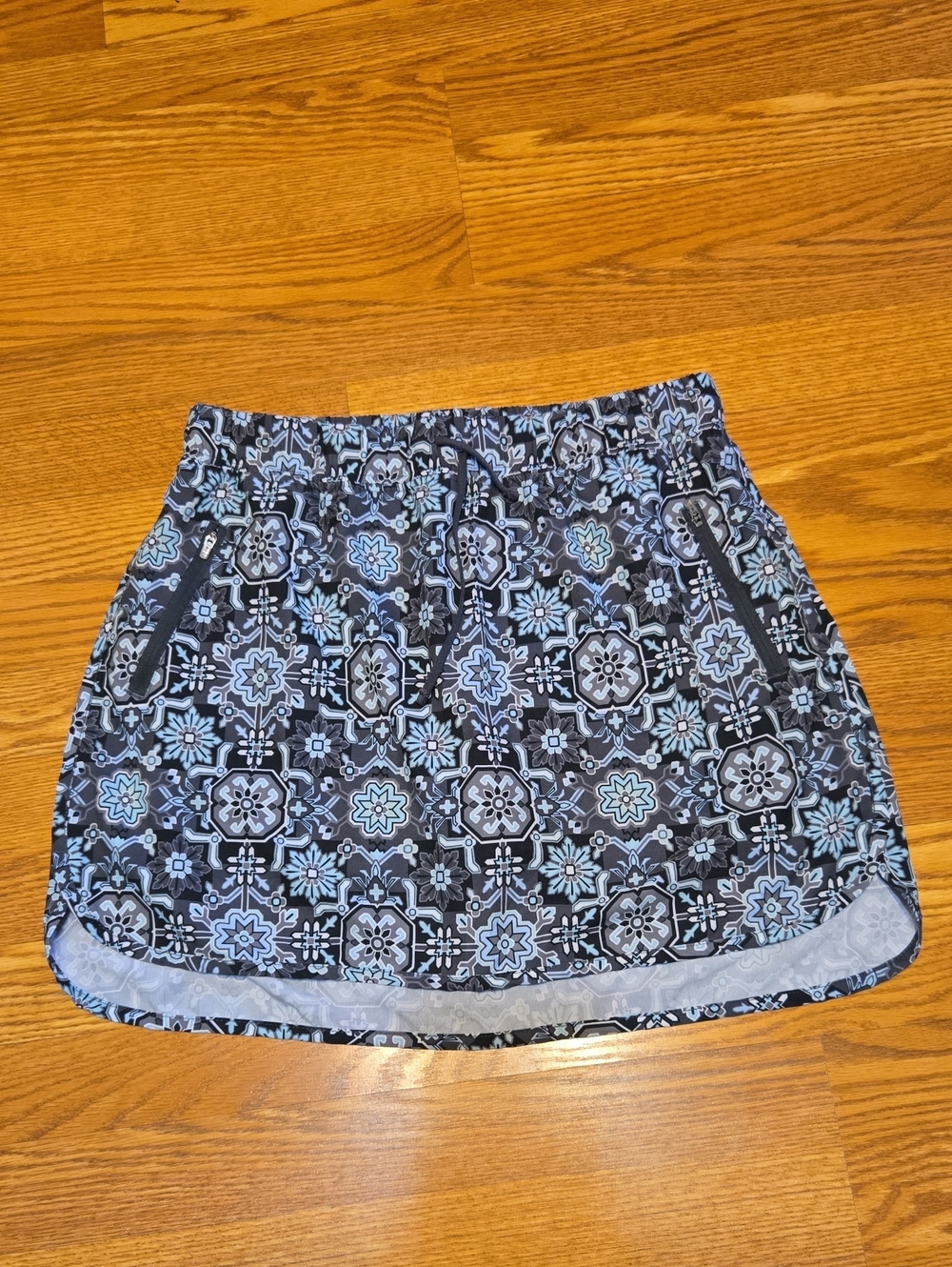ZeroXPosur Skort Size L